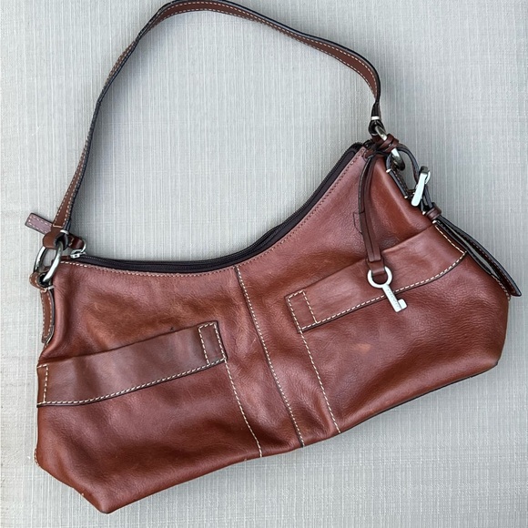 Handbags - Fossil Brown Leather Shoulder Bag